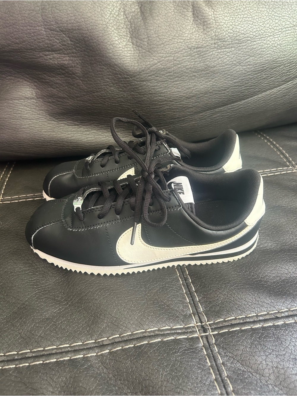 Nike Cortez Basic Leather sneakers